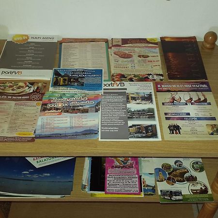 Hajas Familia Kiado Szobak Balatonmáriafürdő Exterior foto