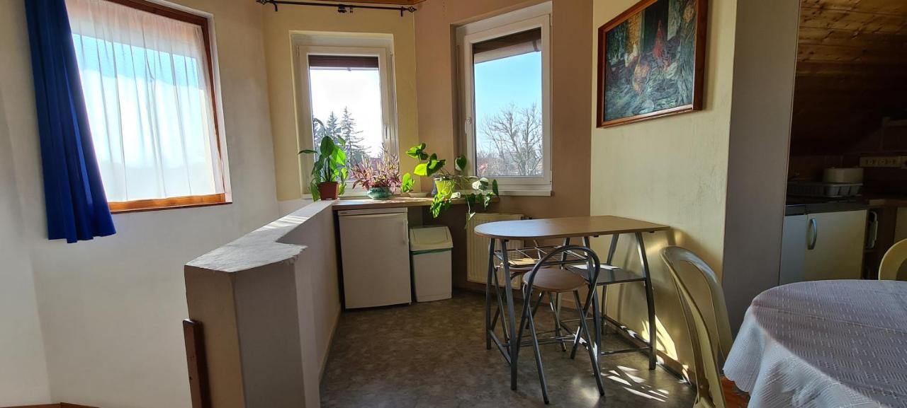 Hajas Familia Kiado Szobak Balatonmáriafürdő Exterior foto