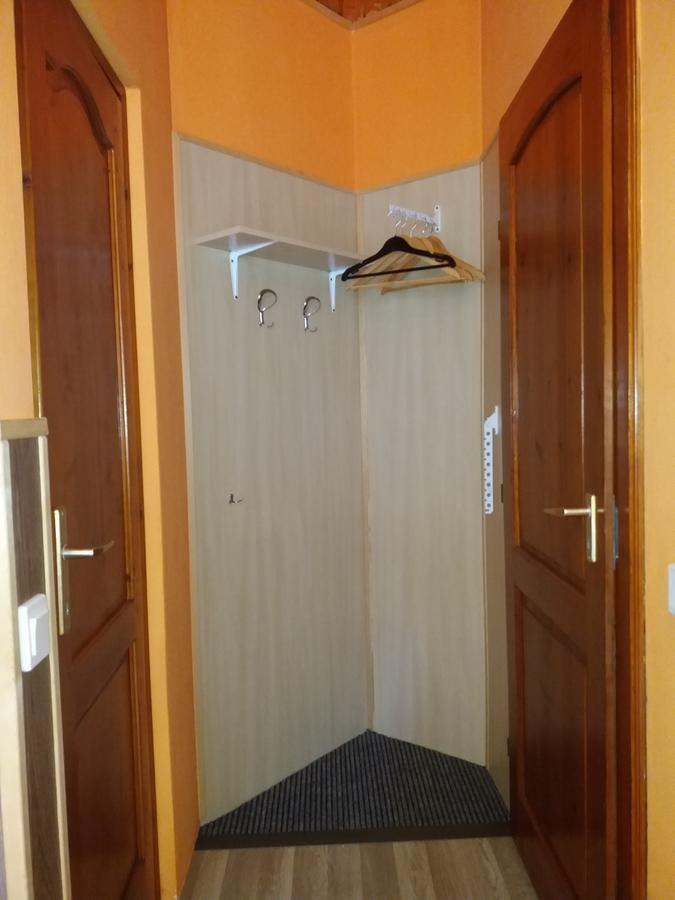 Hajas Familia Kiado Szobak Balatonmáriafürdő Exterior foto
